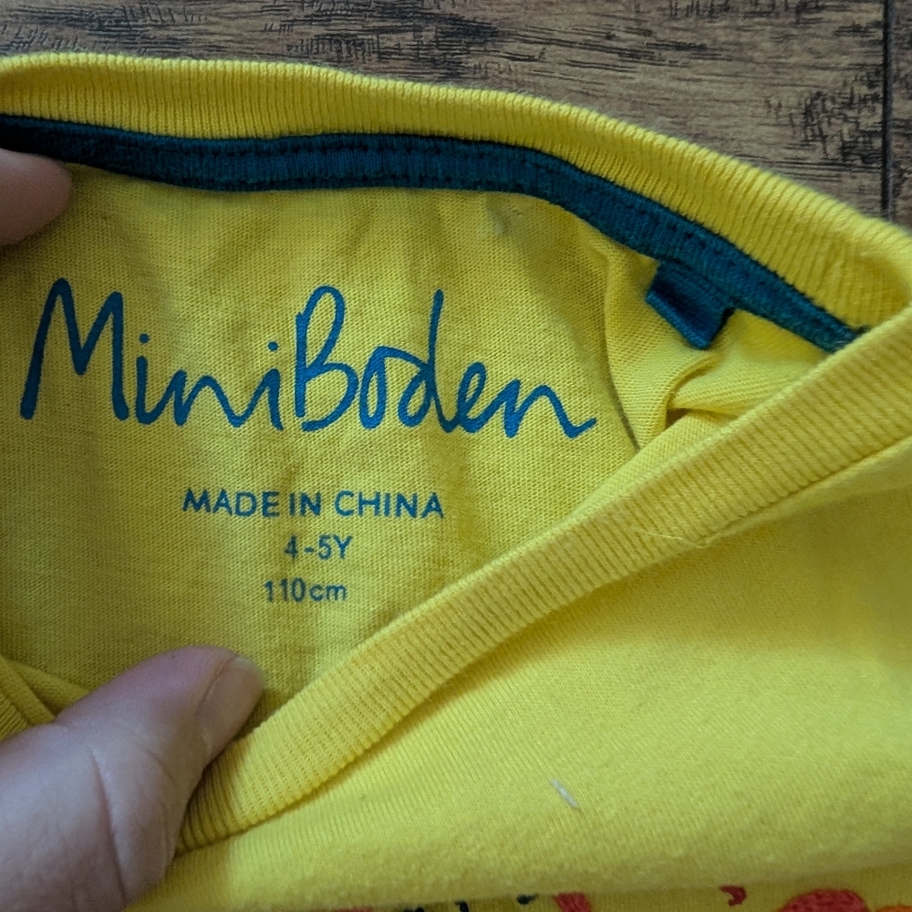 $ Mini Boden Yellow Embroidered Camel Tee - Picture 3 of 4